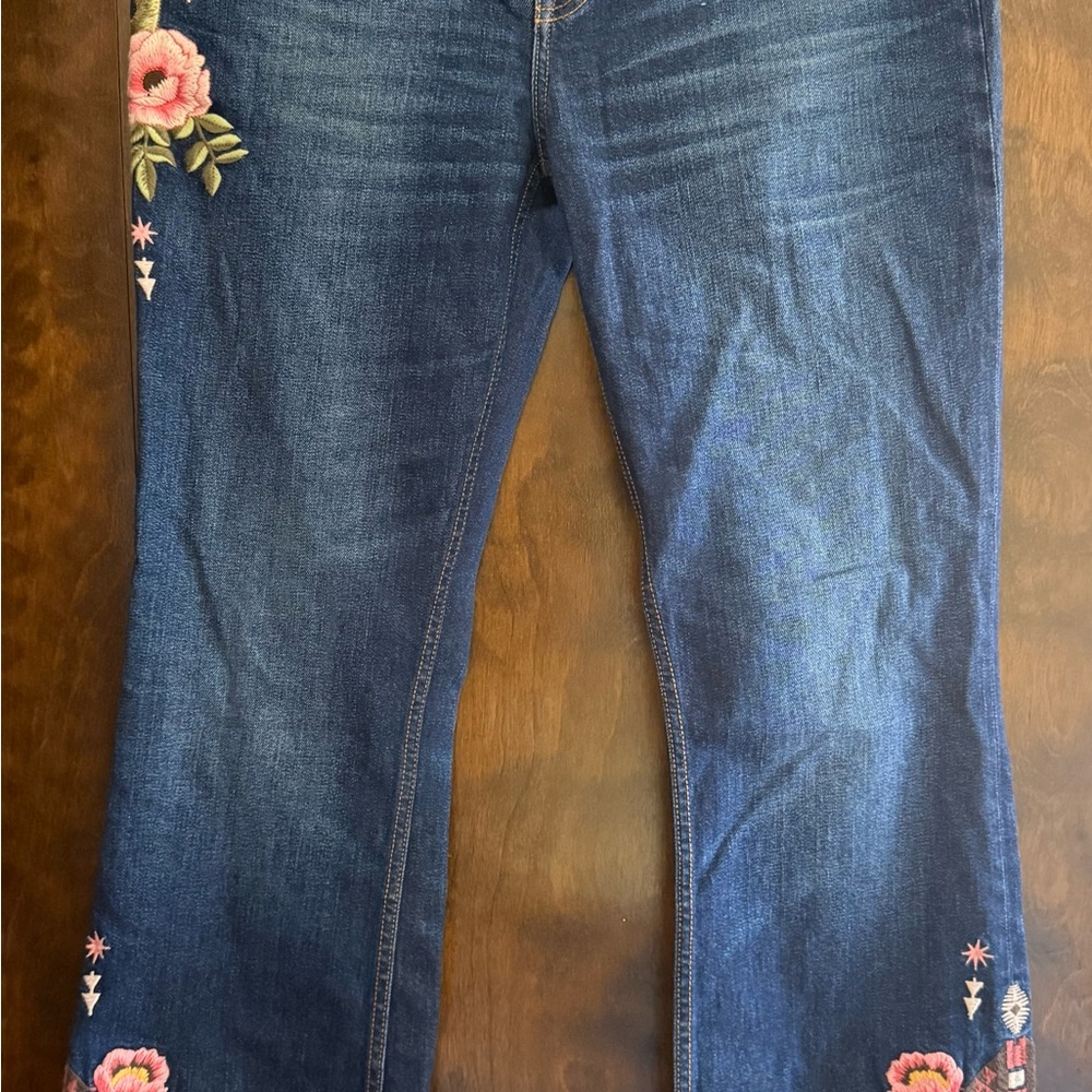 Johnny Was Embroidered Boot Women's Jeans